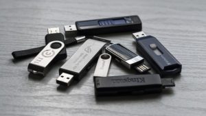 Cold Storage of Cryptocurrencies Pendrive